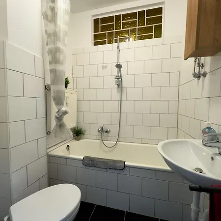 Serviceroom24 - 1 In Wlan - Smart-tv - 24-7 Check-in Und Kueche