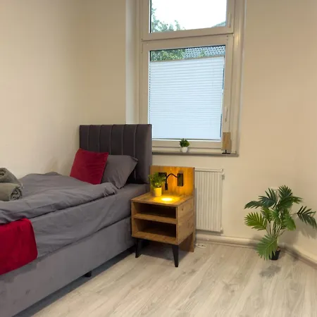 Serviceroom24 - 1 In Wlan - Smart-tv - 24-7 Check-in Und Kueche