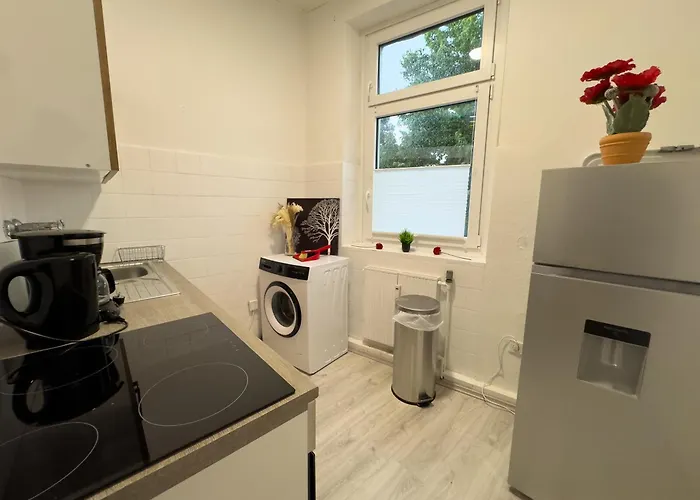 Serviceroom24 - 1 In Wlan - Smart-tv - 24-7 Check-in Und Kueche 公寓