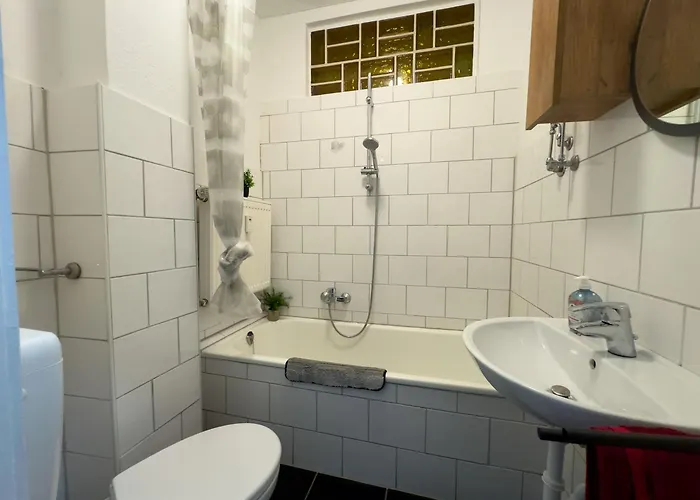 Serviceroom24 - 1 In Wlan - Smart-tv - 24-7 Check-in Und Kueche