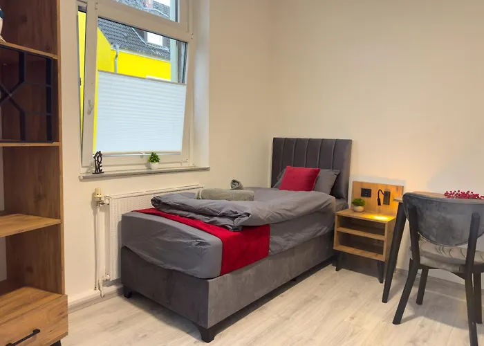 Serviceroom24 - 1 In Wlan - Smart-tv - 24-7 Check-in Und Kueche 公寓 奥伯豪森