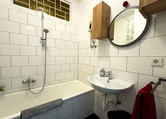 公寓 Serviceroom24 - 1 In Wlan - Smart-tv - 24-7 Check-in Und Kueche *